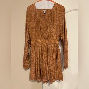 Amuse Society Orange and Tan Paisley Print Boho Long Sleeve Mini Dress